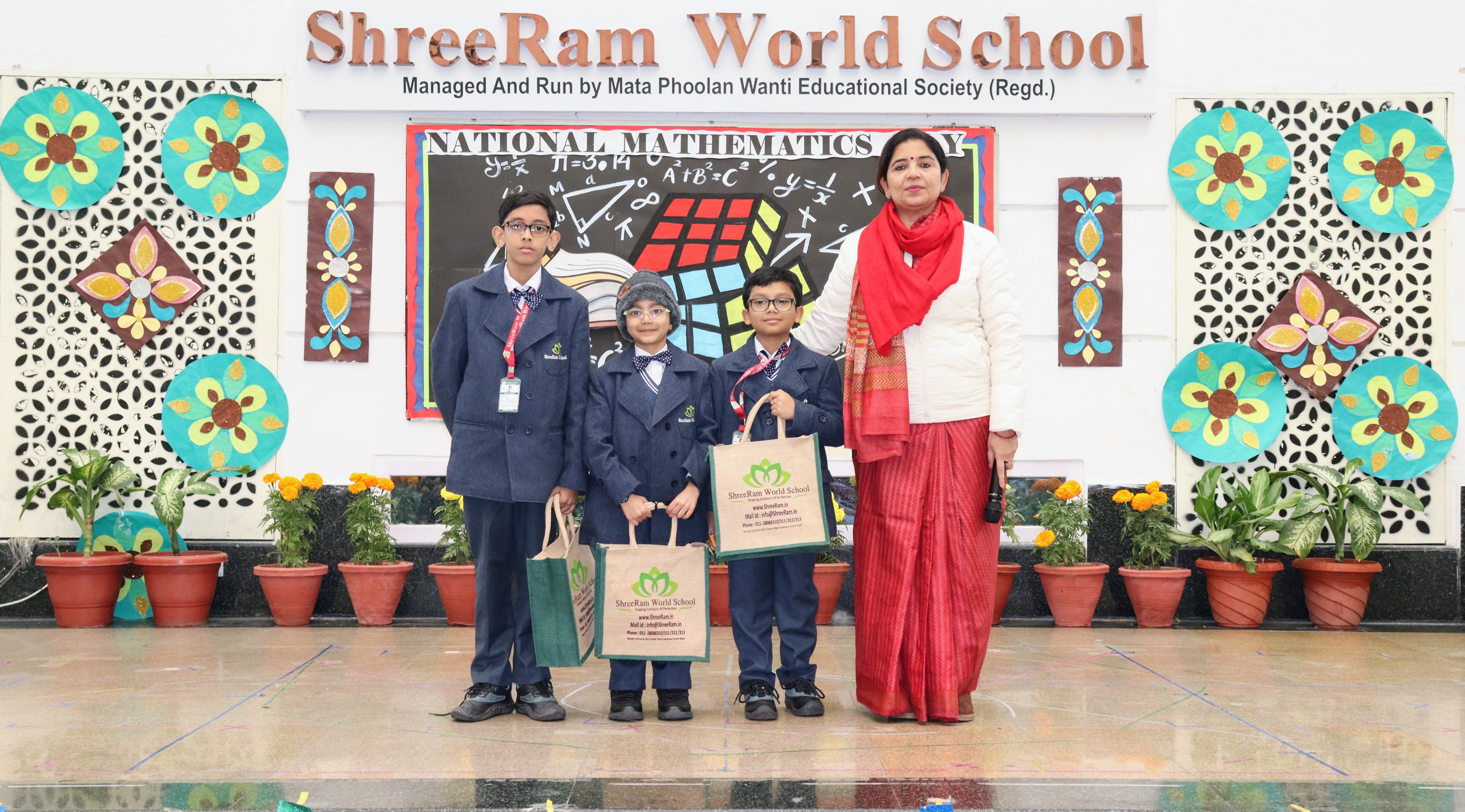 Rubik’s Cube Champions Shine Bright!